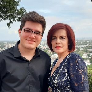 Meet your Posher, Ivette